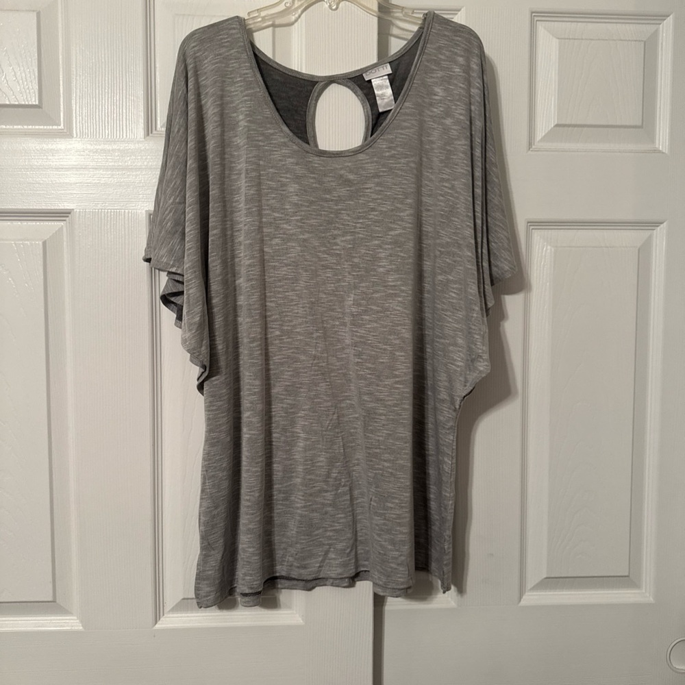 Dotti Gray Short Sleeve Top with Keyhole Back
